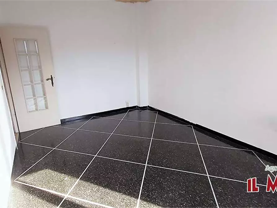 Immagine 23 di Quadrilocale in affitto  in Salita Serra Riccò a Genova