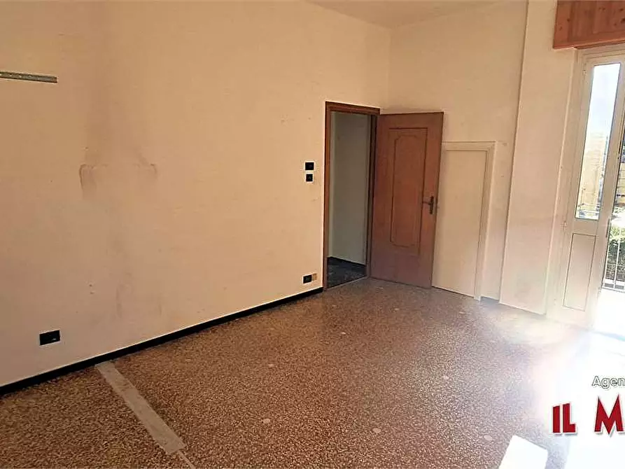Immagine 4 di Bilocale in vendita  in Via Campomorone a Genova