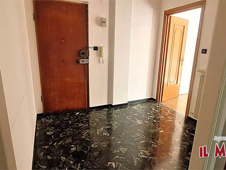Immagine 6 di Bilocale in vendita  in Via Campomorone a Genova