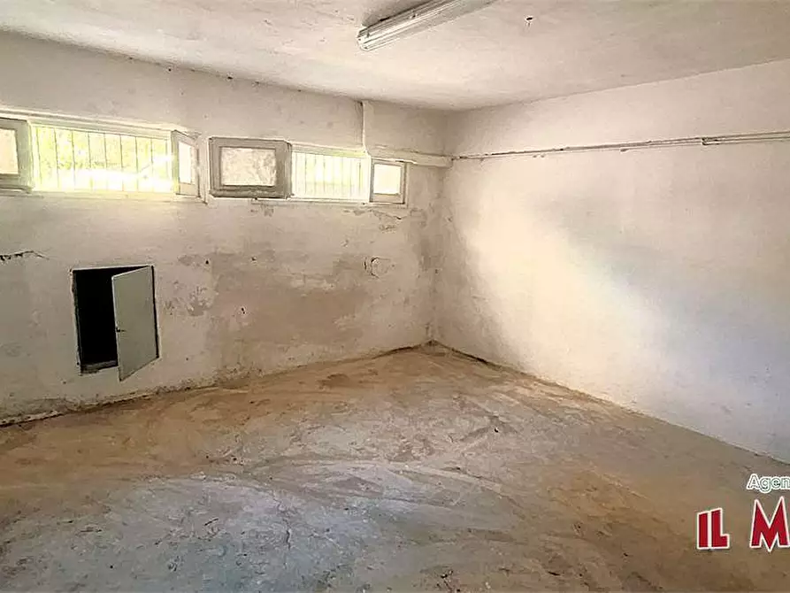 Immagine 22 di Bilocale in vendita  in Via Campomorone a Genova