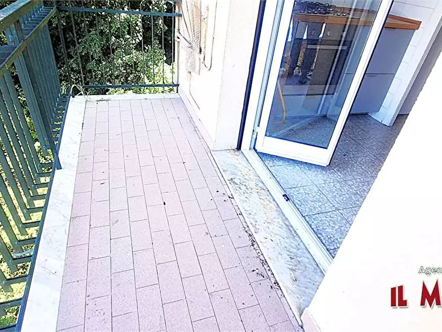 Immagine 8 di Trilocale in vendita  in Via de Gasperi a Campomorone