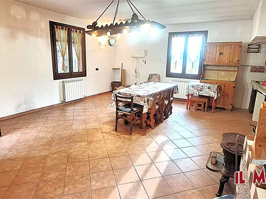 Immagine 2 di Villa in vendita  in Via Calcinara di San Martino a Ceranesi