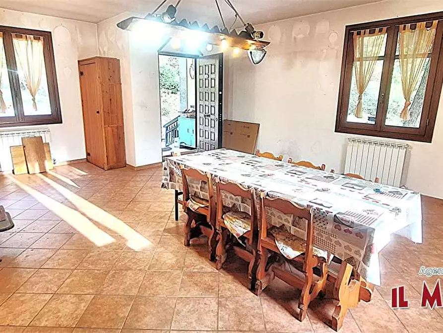 Immagine 4 di Villa in vendita  in Via Calcinara di San Martino a Ceranesi