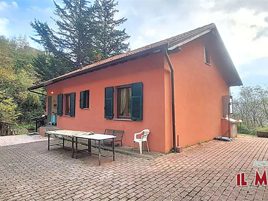 Immagine 22 di Villa in vendita  in Via Calcinara di San Martino a Ceranesi