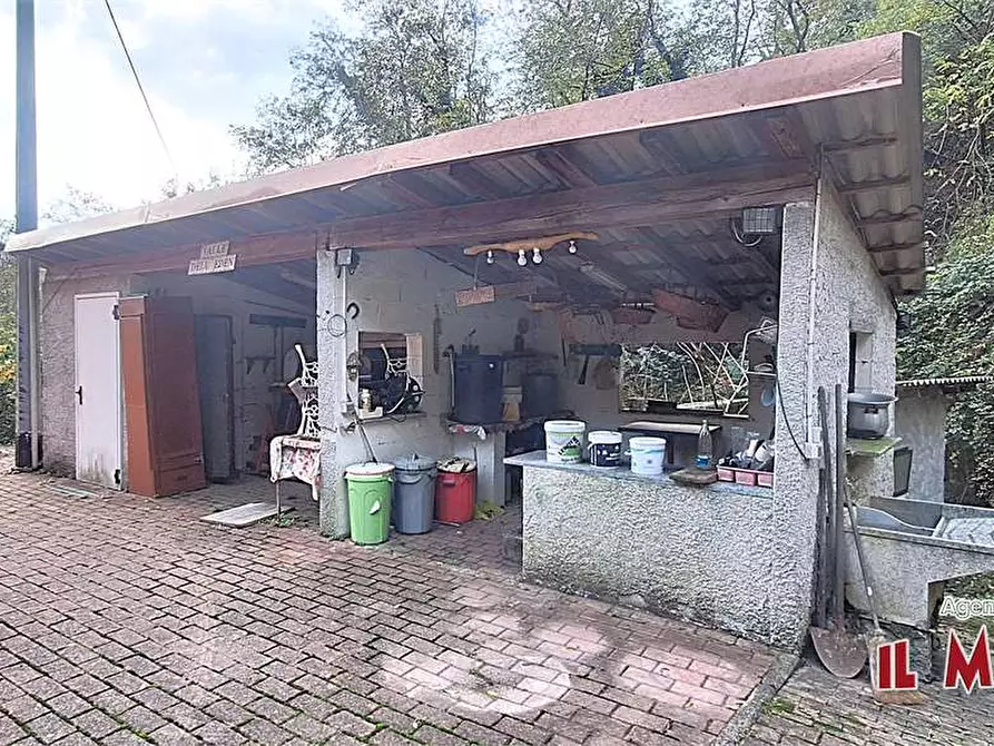 Immagine 24 di Villa in vendita  in Via Calcinara di San Martino a Ceranesi