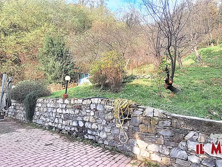 Immagine 27 di Villa in vendita  in Via Calcinara di San Martino a Ceranesi