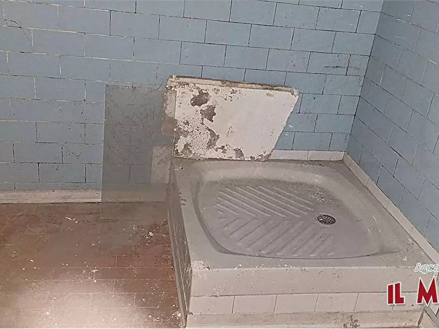 Immagine 8 di Magazzino in vendita  in Via Bartolomeo Parodi a Ceranesi