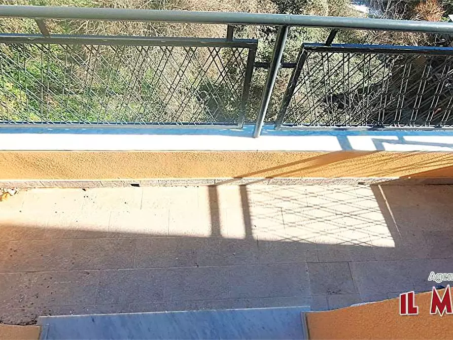 Immagine 4 di Bilocale in affitto  in Via Campomorone a Genova