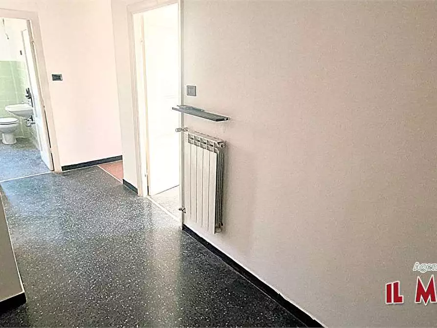 Immagine 6 di Bilocale in affitto  in Via Campomorone a Genova