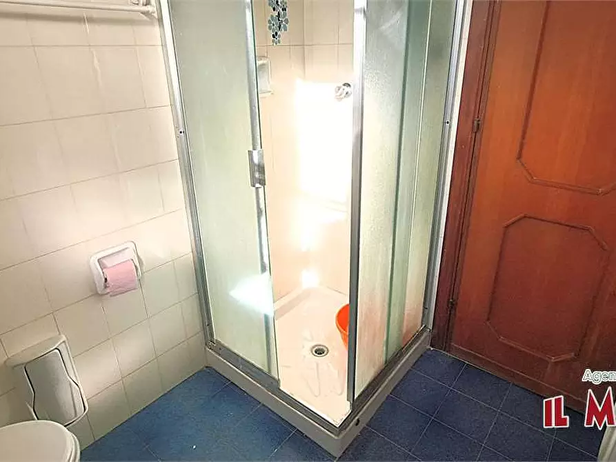 Immagine 8 di Bilocale in vendita  a Campomorone