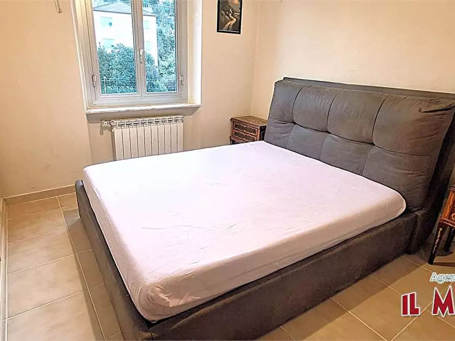 Immagine 17 di Bilocale in vendita  a Genova