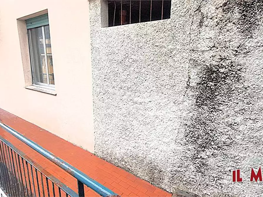 Immagine 16 di Trilocale in affitto  a Genova