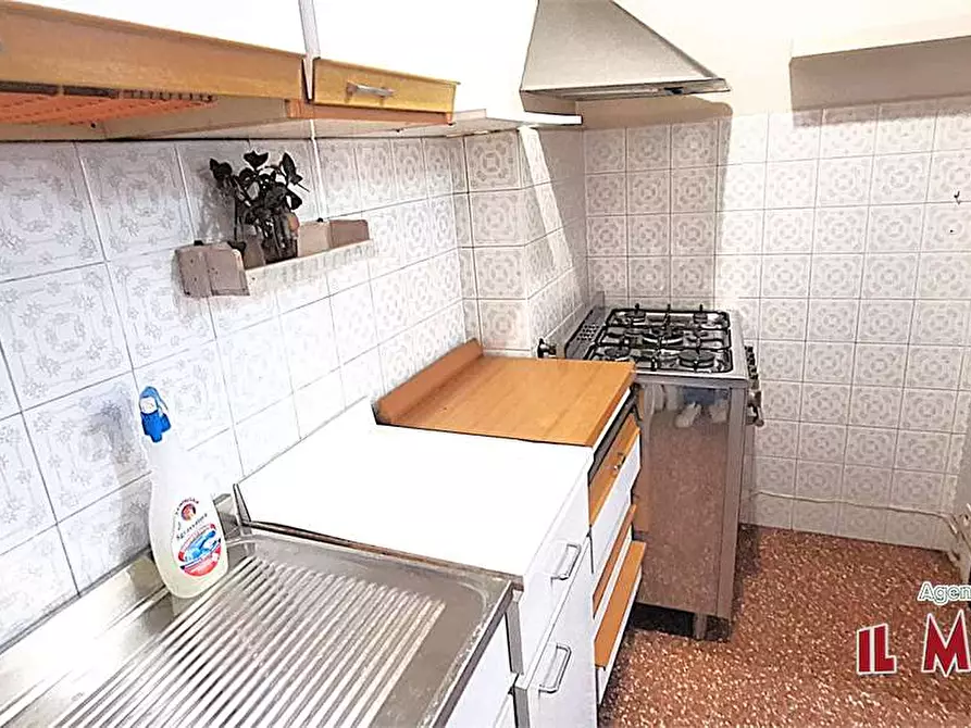 Immagine 4 di Trilocale in affitto  a Genova