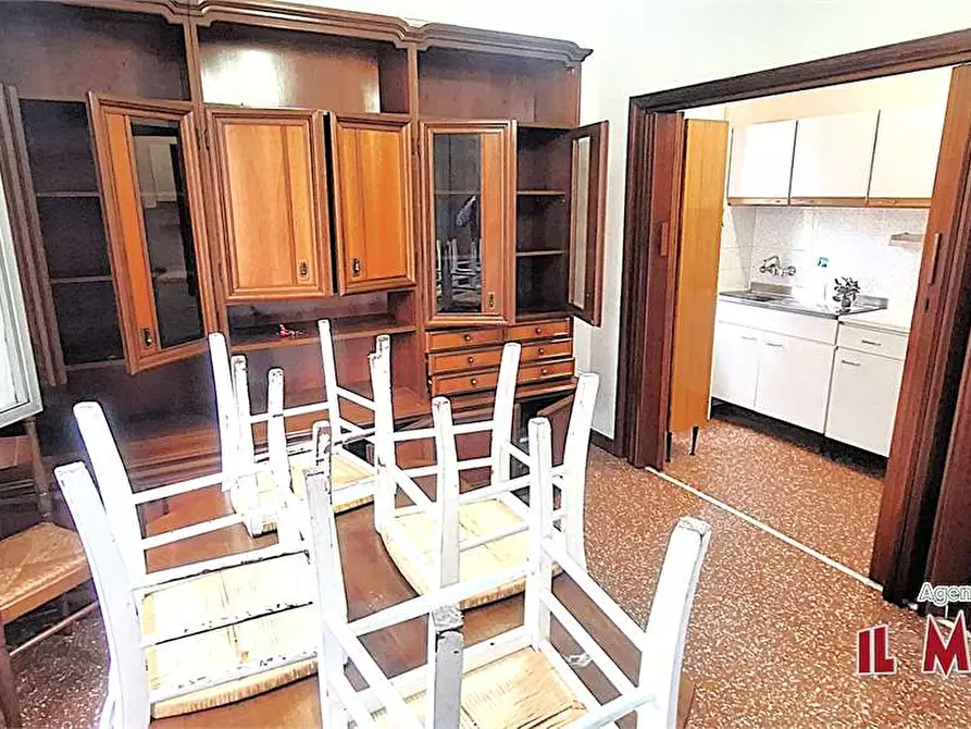 Immagine 2 di Trilocale in affitto  a Genova