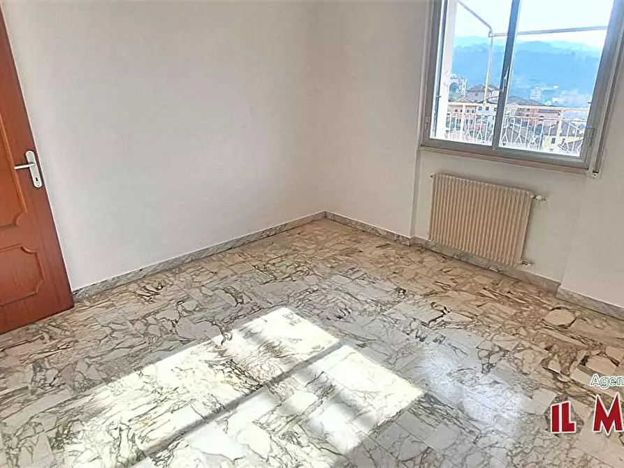 Immagine 26 di Attico in affitto  a Campomorone