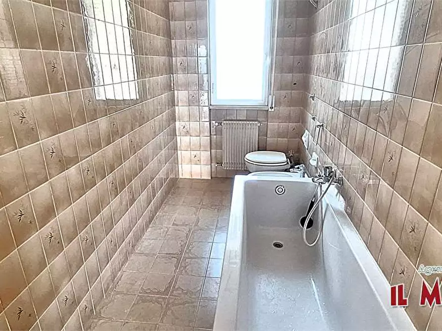 Immagine 22 di Attico in affitto  a Campomorone