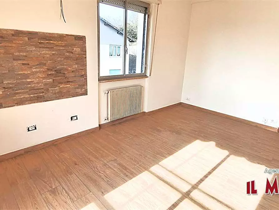 Immagine 2 di Attico in affitto  a Campomorone