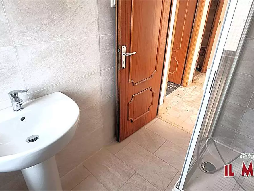 Immagine 16 di Attico in affitto  a Campomorone