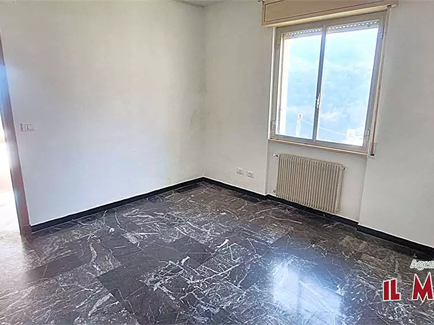 Immagine 11 di Attico in affitto  a Campomorone