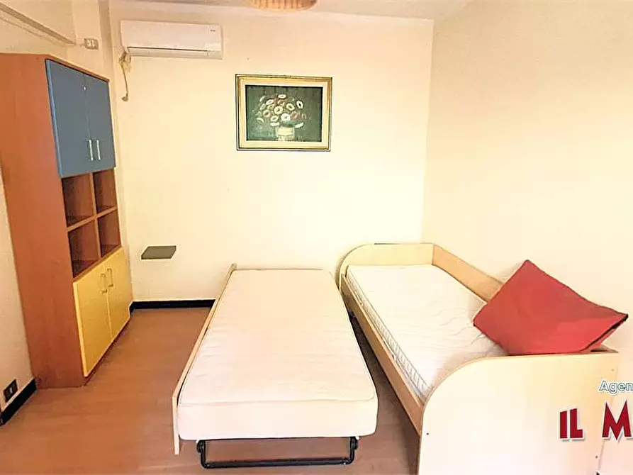 Immagine 17 di Trilocale in affitto  in Via Vittorio Veneto a Mignanego