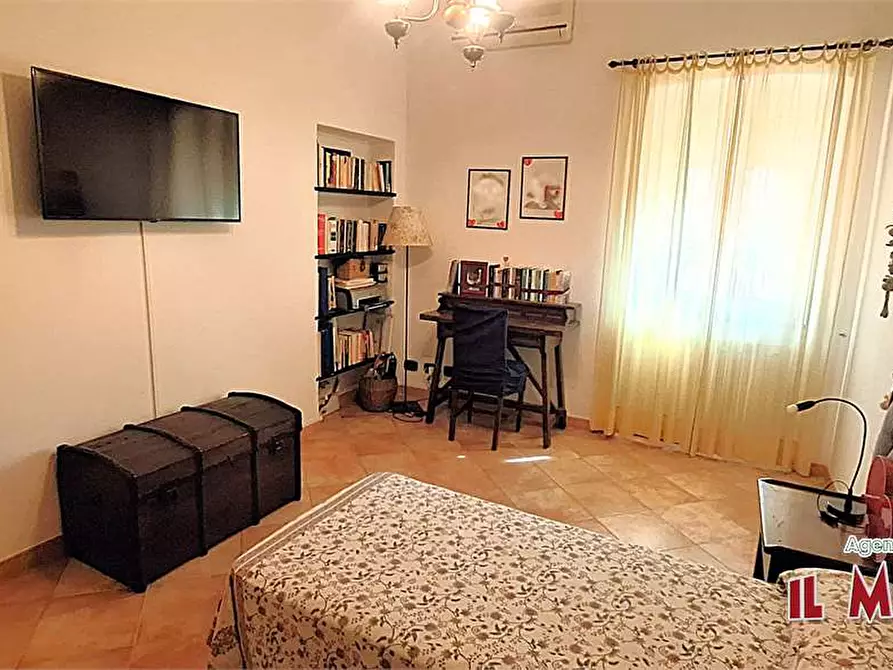 Immagine 19 di Trilocale in vendita  a Genova