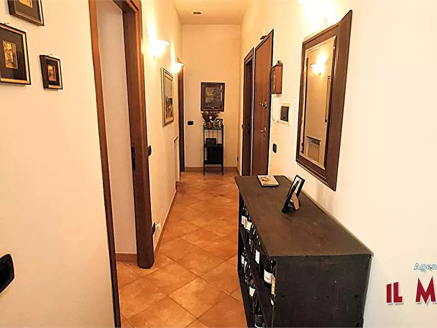 Immagine 27 di Trilocale in vendita  a Genova