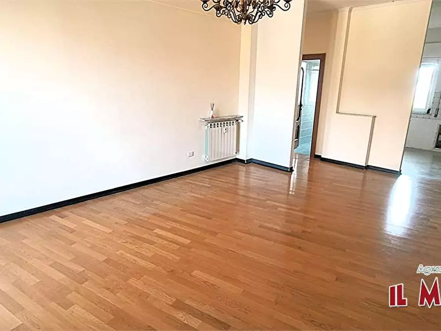 Immagine 4 di Trilocale in vendita  in Via Stassano a Genova