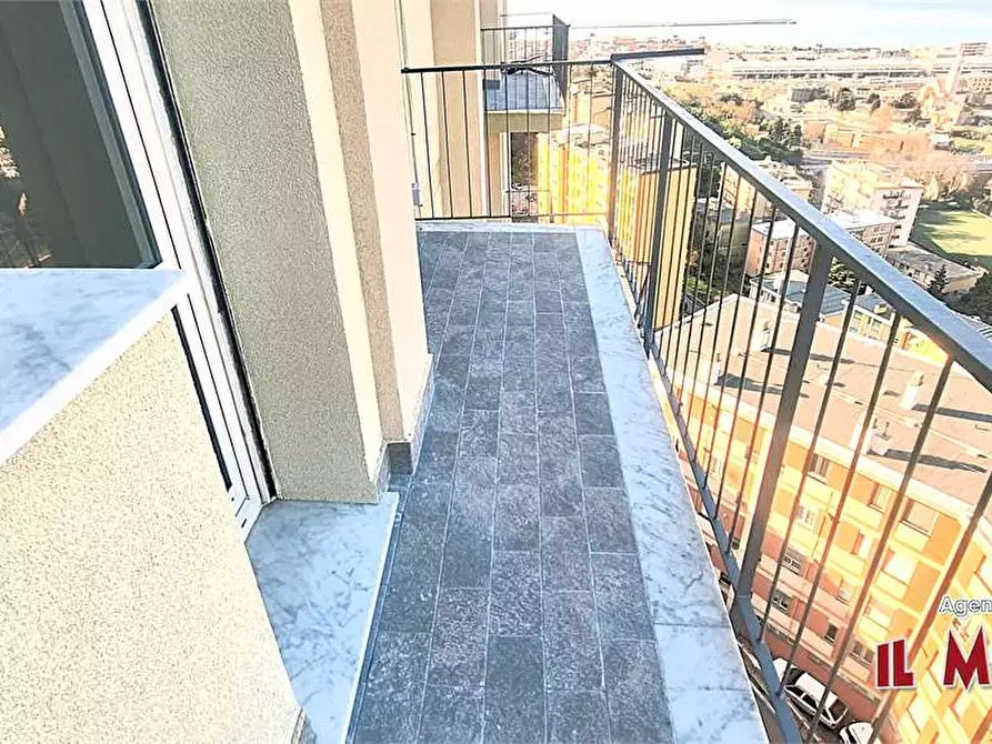 Immagine 6 di Trilocale in vendita  in Via Stassano a Genova