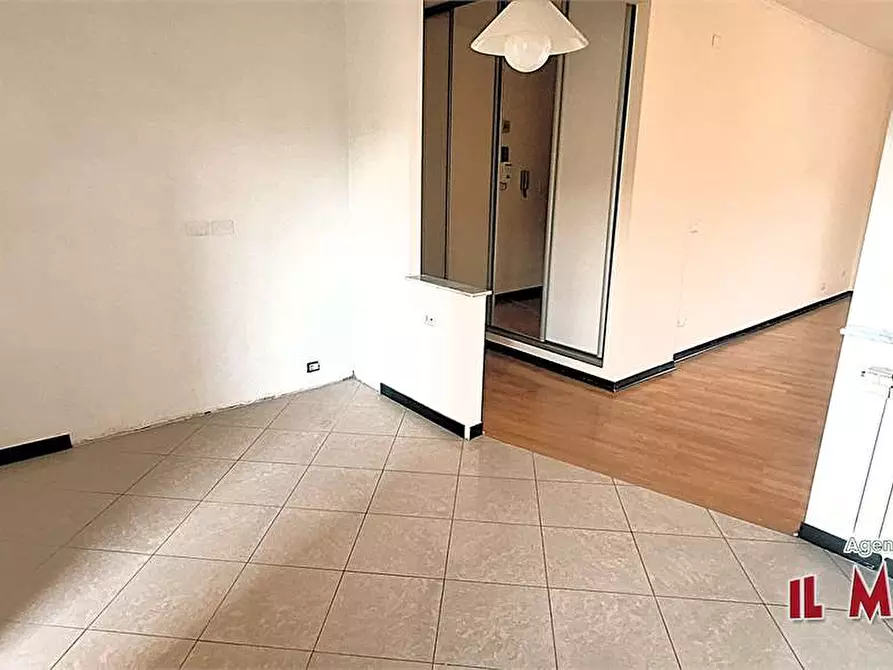 Immagine 11 di Trilocale in vendita  in Via Stassano a Genova