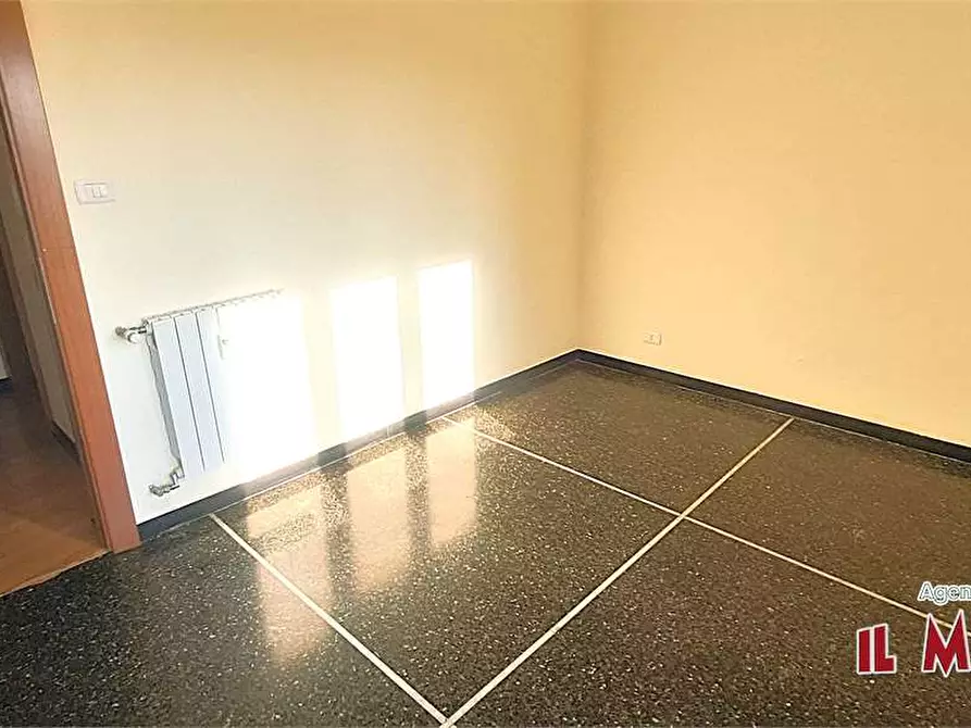 Immagine 17 di Trilocale in vendita  in Via Stassano a Genova