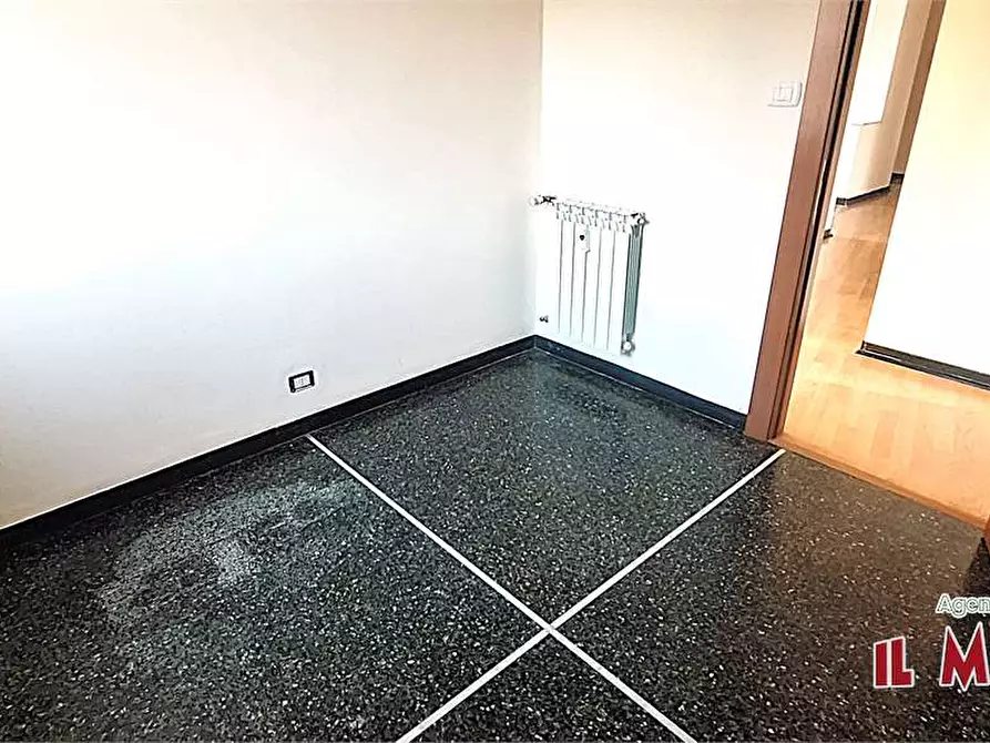 Immagine 24 di Trilocale in vendita  in Via Stassano a Genova