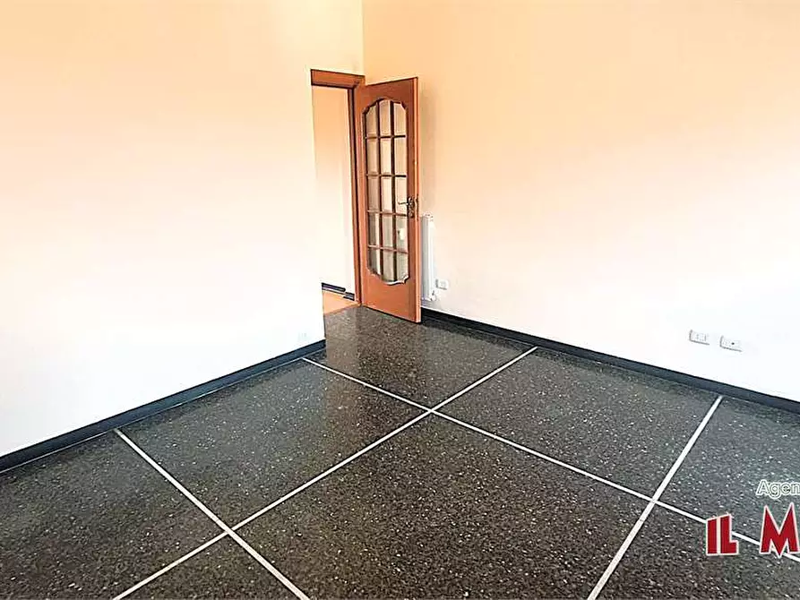 Immagine 26 di Trilocale in vendita  in Via Stassano a Genova