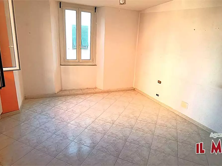 Immagine 29 di Trilocale in vendita  in Via Antonio Gavino a Campomorone