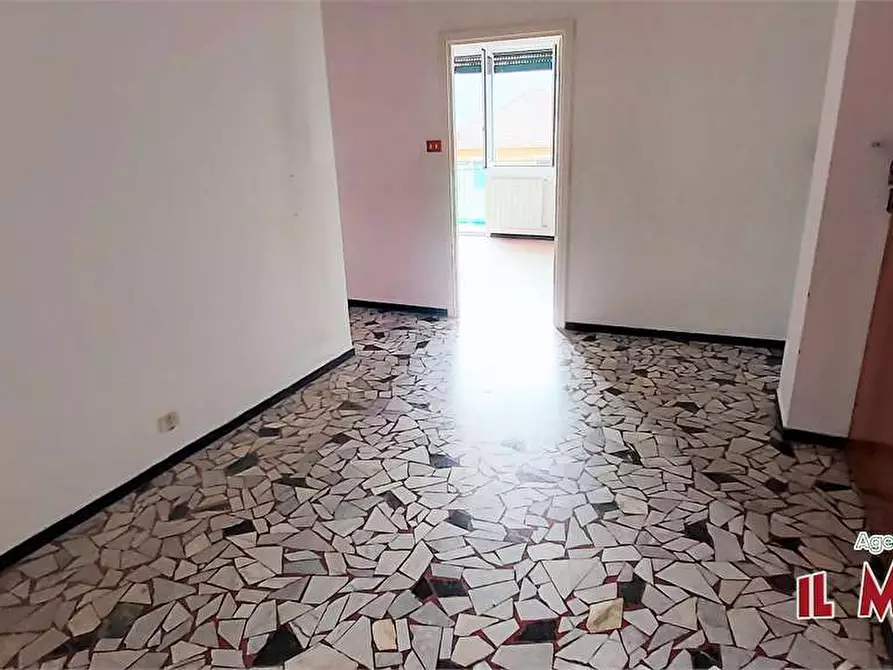 Immagine 1 di Trilocale in vendita  in Via Circonvallazione a Campomorone