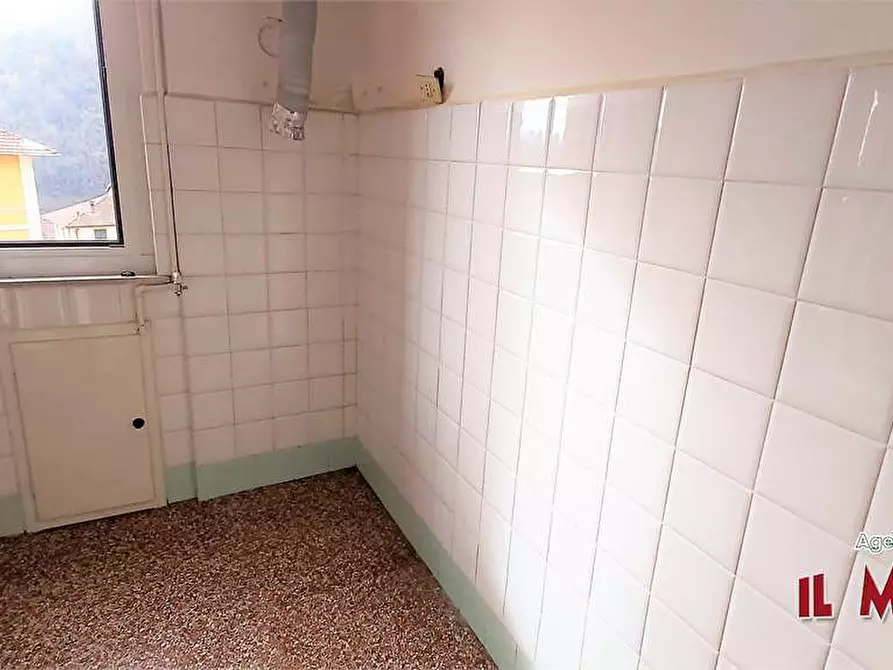 Immagine 10 di Trilocale in vendita  in Via Circonvallazione a Campomorone