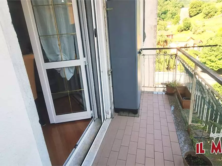 Immagine 10 di Trilocale in vendita  in Via C. Rebora a Campomorone