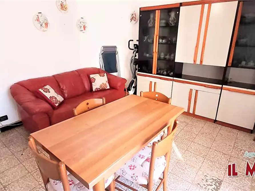 Immagine 1 di Trilocale in affitto  in Via Alcide de Gasperi a Campomorone