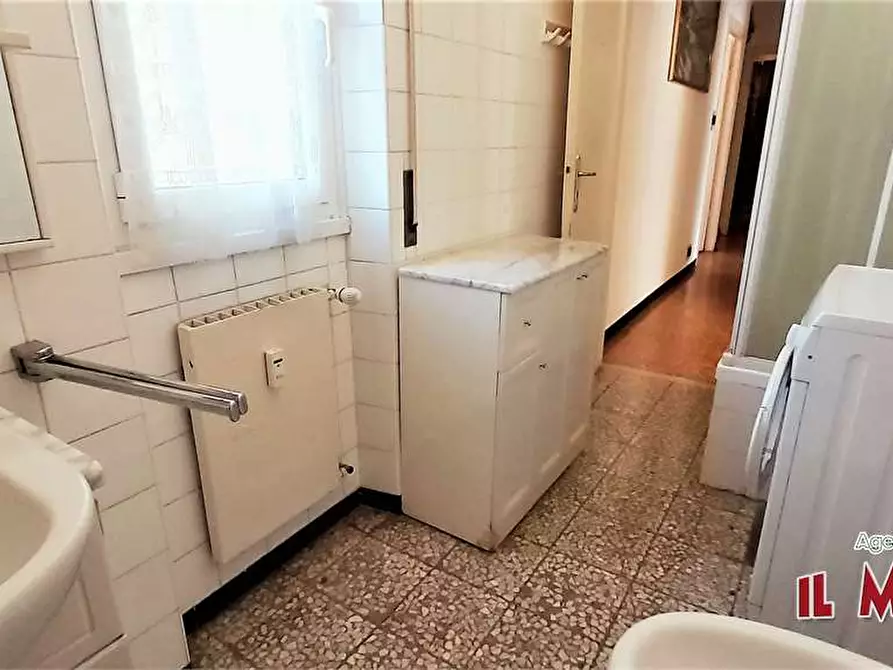 Immagine 20 di Trilocale in affitto  in Via Alcide de Gasperi a Campomorone