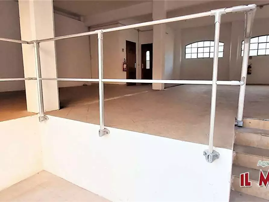 Immagine 4 di Magazzino in affitto  in Via Villa Piana a Campomorone