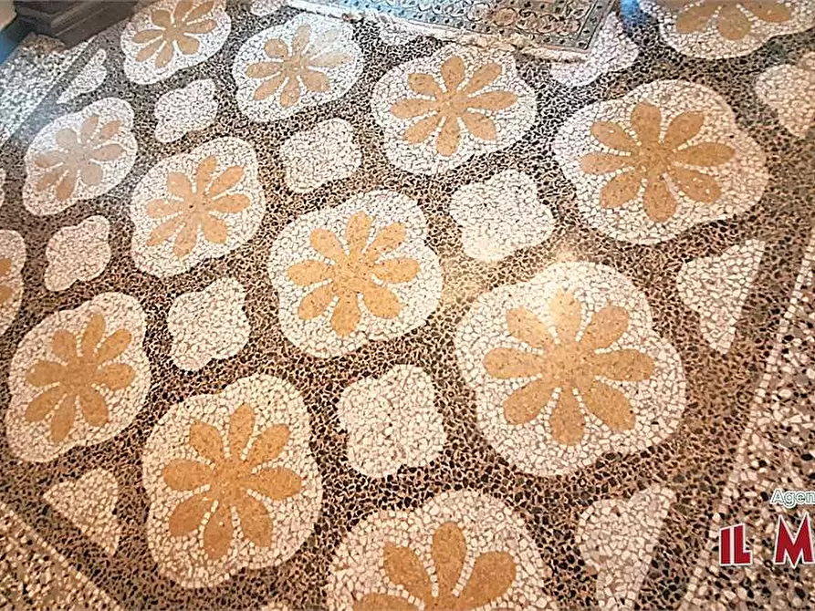 Immagine 9 di Villa in vendita  in Via 2 Giugno a Mignanego