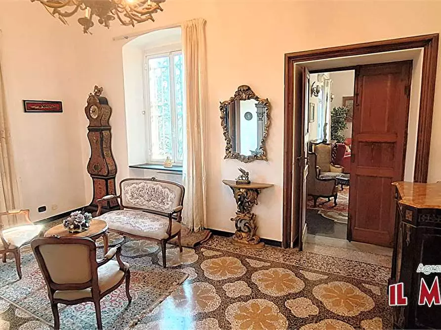 Immagine 7 di Villa in vendita  in Via 2 Giugno a Mignanego