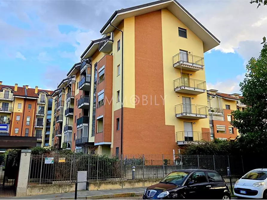 Immagine 14 di Bilocale in affitto  in via Montale  3/E a La Loggia