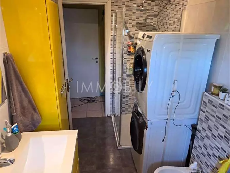 Immagine 9 di Bilocale in affitto  in via Montale  3/E a La Loggia