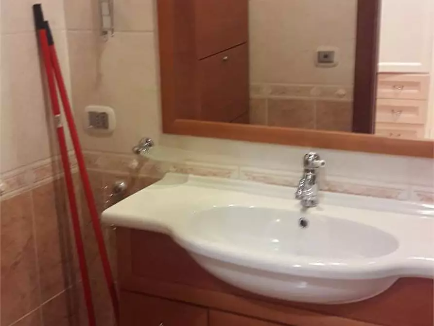 Immagine 5 di Bilocale in vendita  a Itri