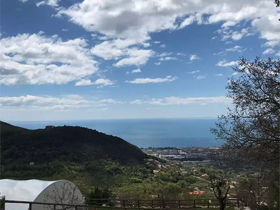 Immagine 1 di Quadrilocale in vendita  a Formia