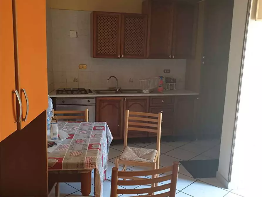 Immagine 2 di Trilocale in affitto  a Minturno