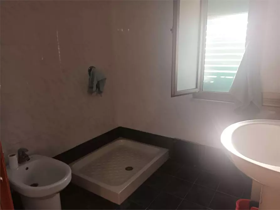 Immagine 13 di Casa indipendente in vendita  a Minturno