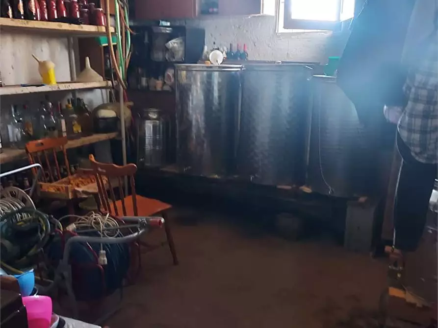 Immagine 20 di Villa in vendita  a Formia