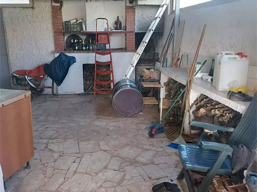 Immagine 19 di Villa in vendita  a Formia