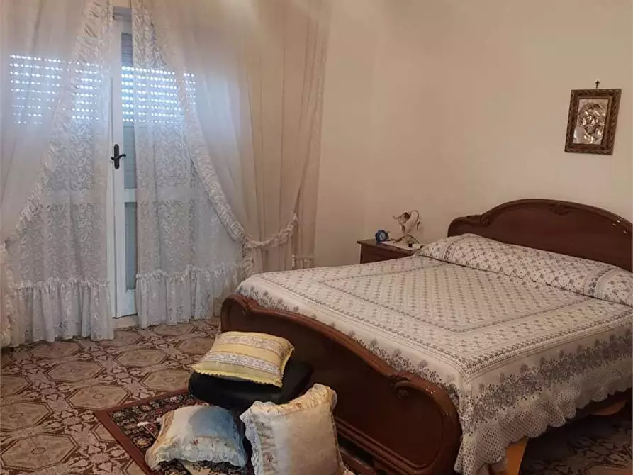 Immagine 14 di Villa in vendita  a Formia